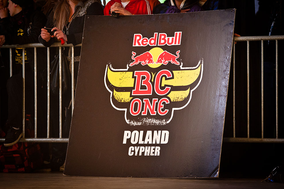 Parias i De La Soul dały ognia w pierwszym dniu Warsaw Challenge 2011 // Podczas Warsaw Challenge odbyły się eliminacje do polskiej edycji Red Bull BC One Cypher